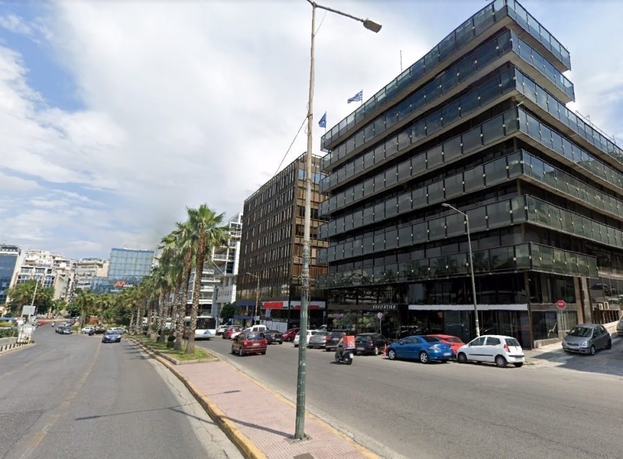  AAA building asset in Piraeus Port.  - 7.730 Sq.m 