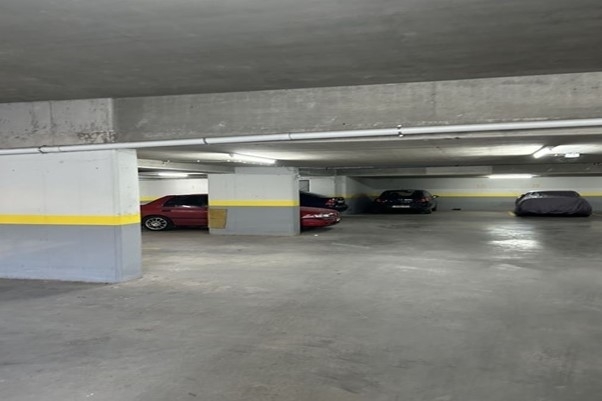 (For Sale) Parking spaces || Athens South/Mosxato - 598 Sq.m, 410.000€ 