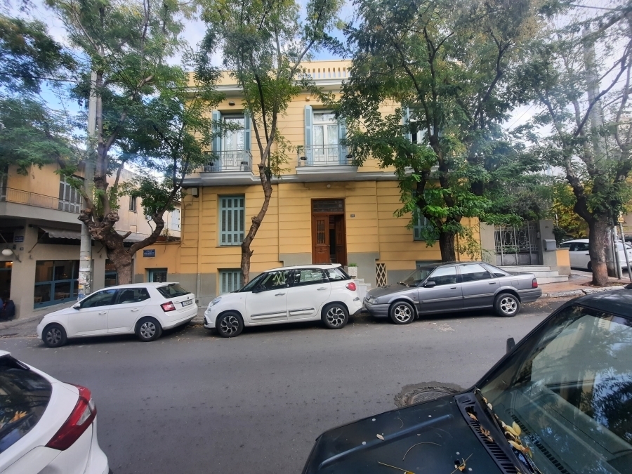 Mets Kallimarmaro, A hidden gem in the heart of Athens  