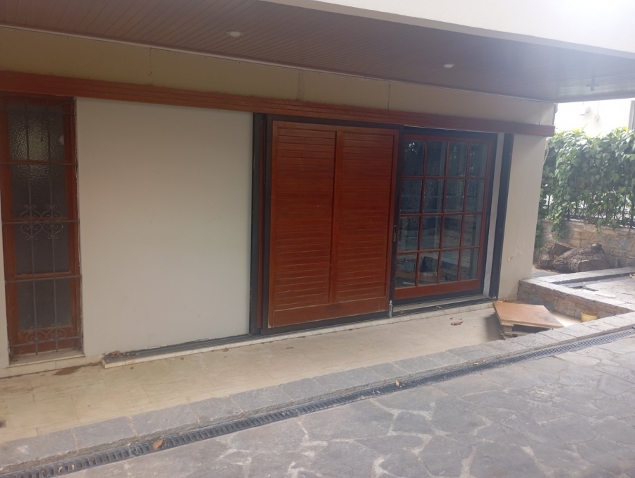 Ground Floor Apartment 143.7 m²  Independent Basement Unit 126 m² in Marousi 