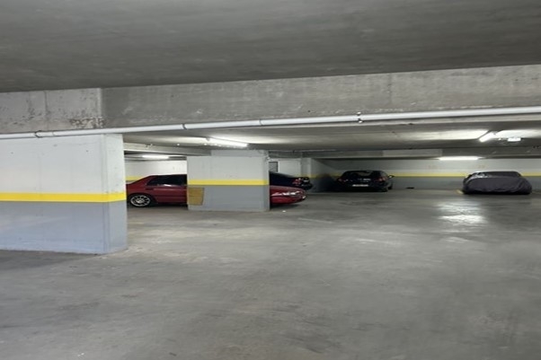 (For Sale) Parking spaces || Athens South/Mosxato - 617 Sq.m, 339.000€ 
