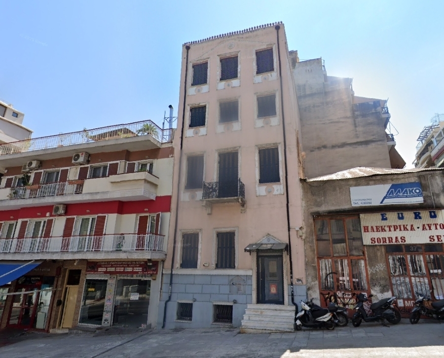 Landmark Neoclassical Building with High Visibility in Piraeus 